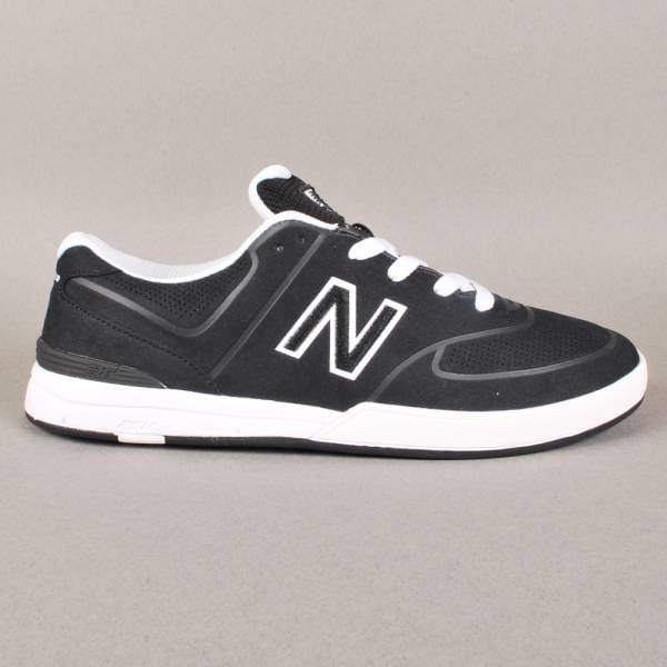 new-balance-numeric-logan