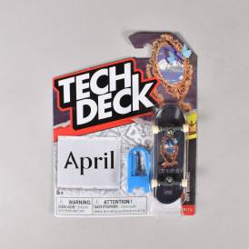April Mariano Mirror Fingerboard