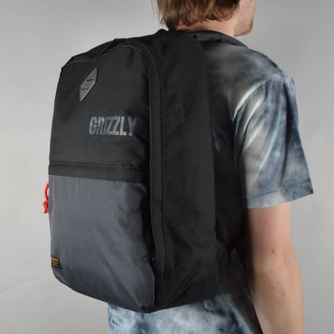 Grizzly Griptape Day Trail Backpack - Black
