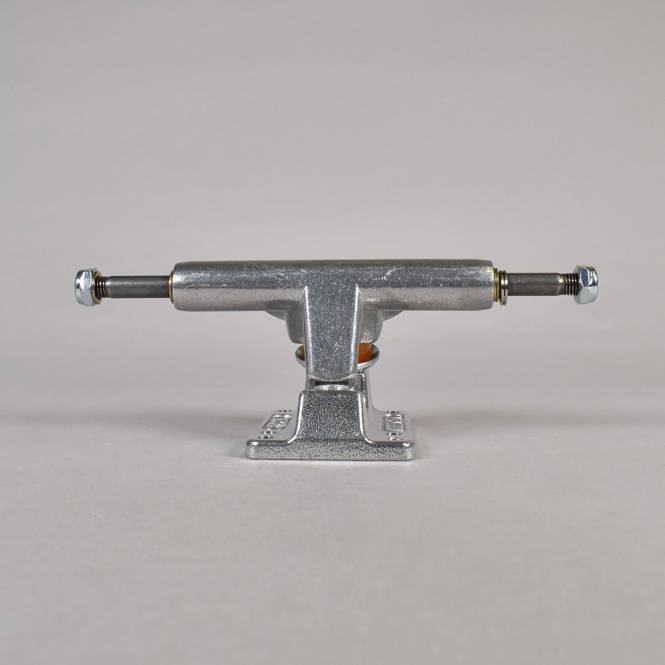 Independent Trucks Stage 11 109 T Hanger Skateboard Trucks - 6.9''