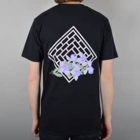 Iris Skate T-Shirt - Black