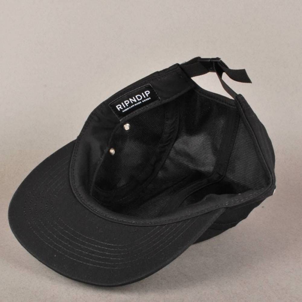 Boné Ripndip Dark Twisted Fantasy Preto