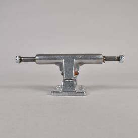 Stage 11 109 T Hanger Skateboard Trucks - 6.9''